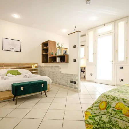 Ferrarese Green * Bolonia